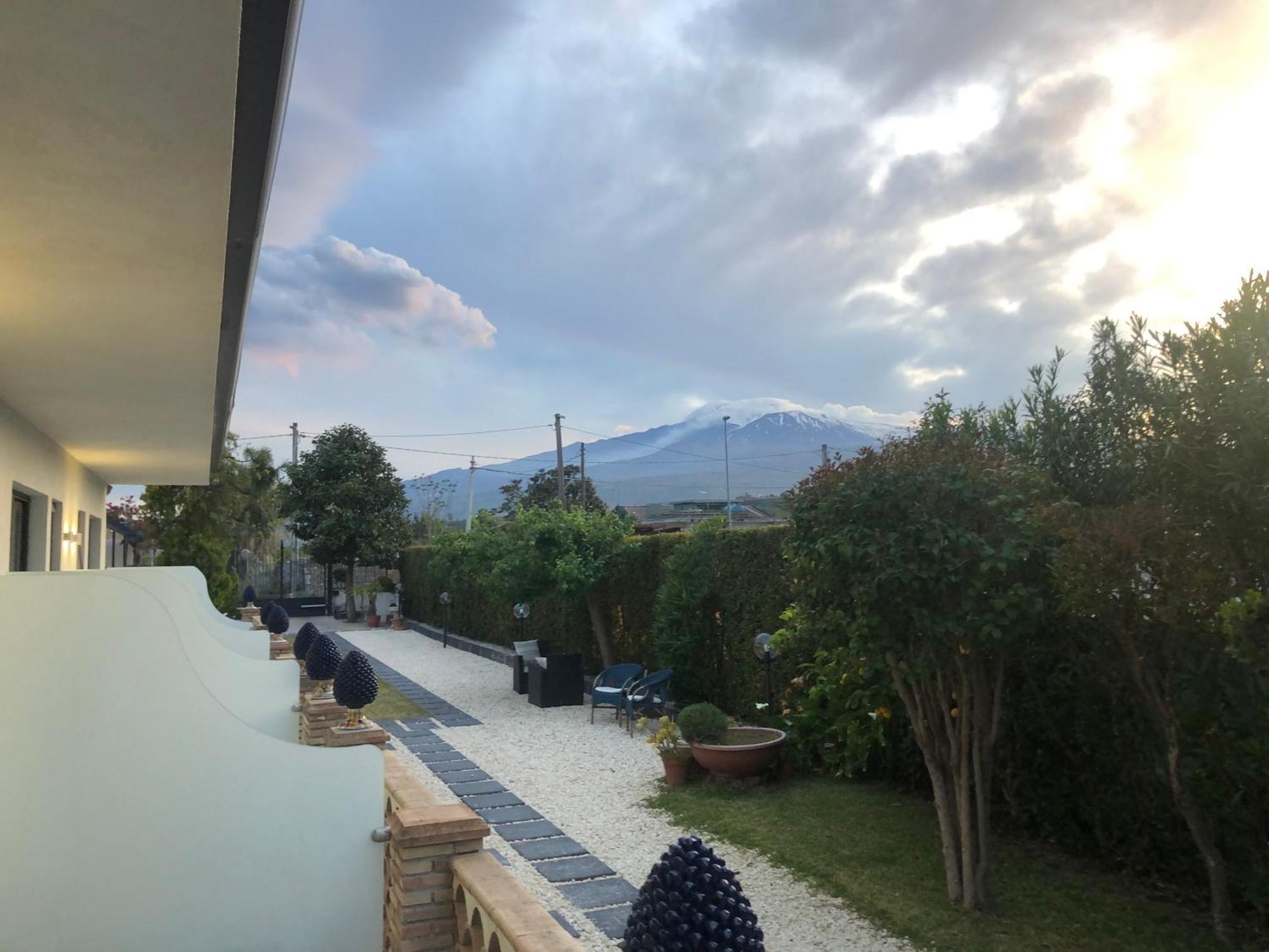 Paradise Sicily Rooms Calatabiano Exterior foto